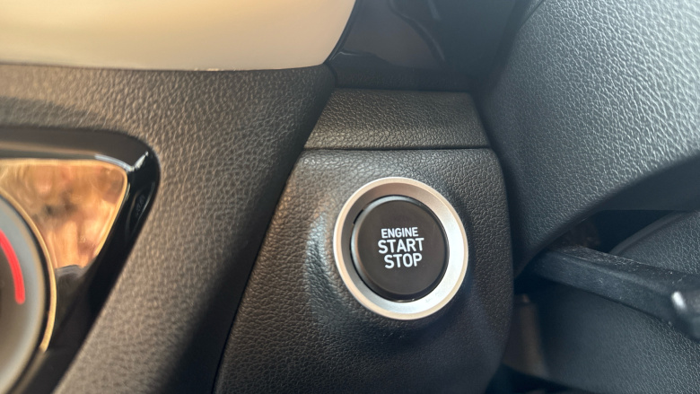 Hyundai i10 1.0 MPi Premium 5dr Petrol Hatchback